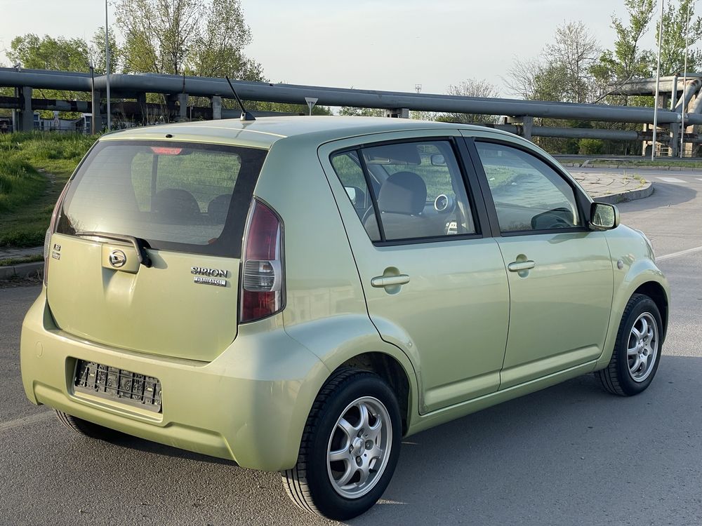 Daihatsu Sirion 1.3 БЕНЗИНОВ ЯПОНСКИ МОТОР 4 цилиндъра с верига