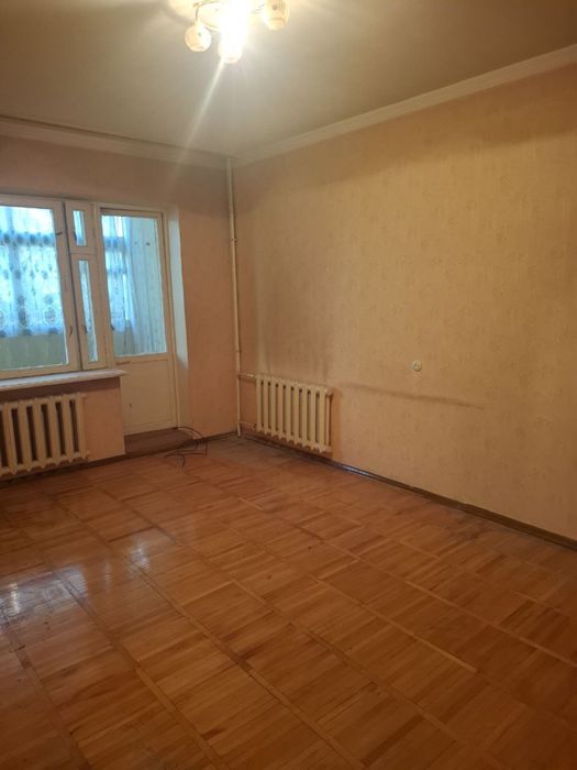 Продаю квартиру в Яшнабадском районе Авиасозлар-1, 3х комнатная 77серя