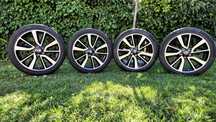 Jante 5×114,3 R19 originale Nissan cu anvelope 225 45 19