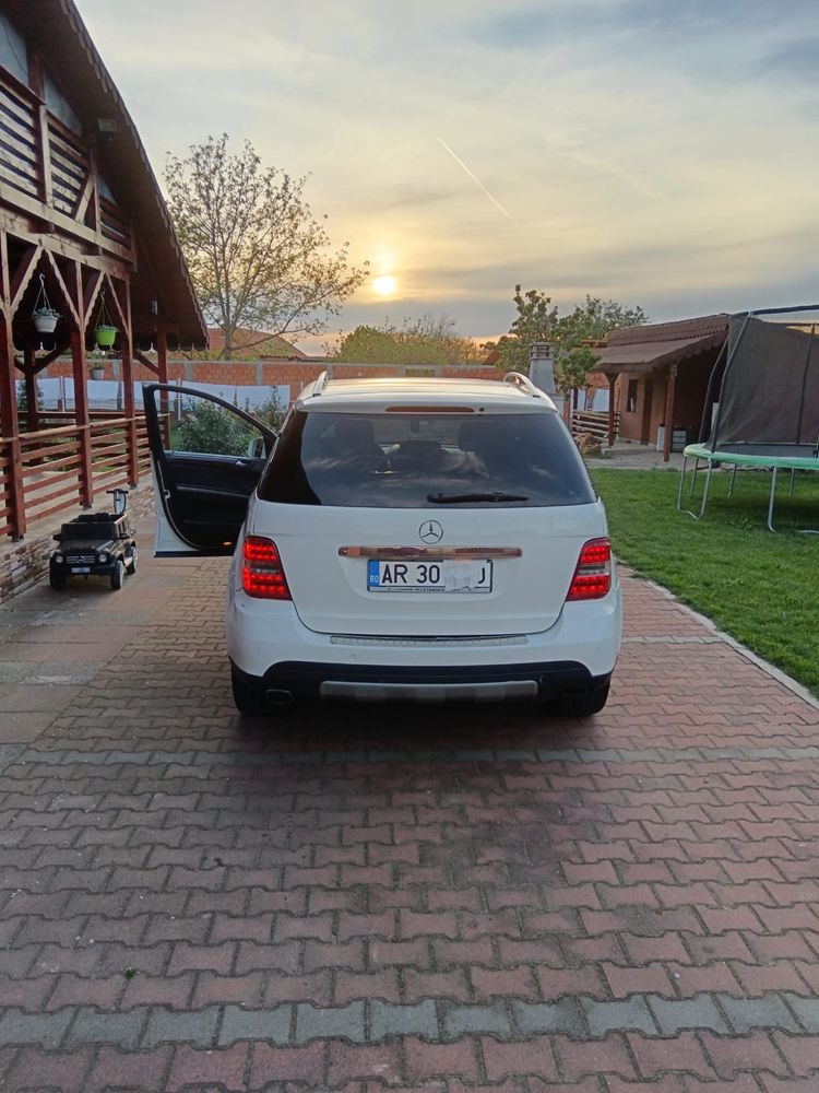 Vand Mercedes ML