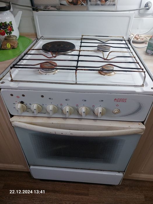 Газовая плита б/у