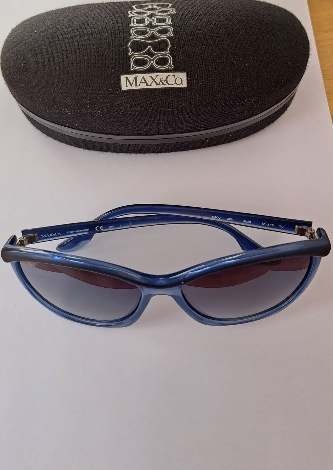Max&co., ochelari soare, rama albastră, o purtare
