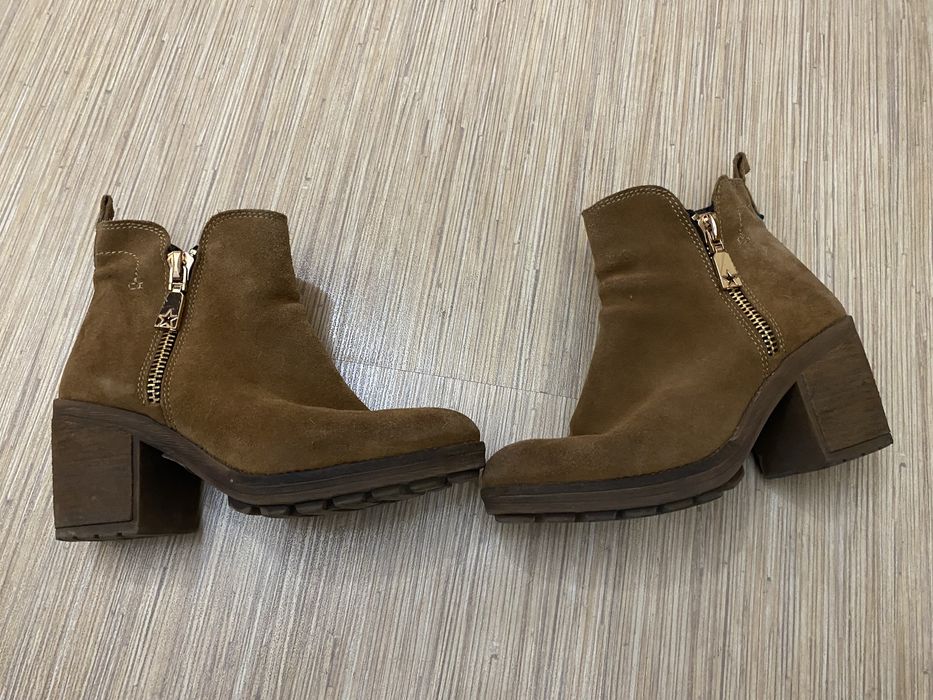 Боти  от велур 38 номер