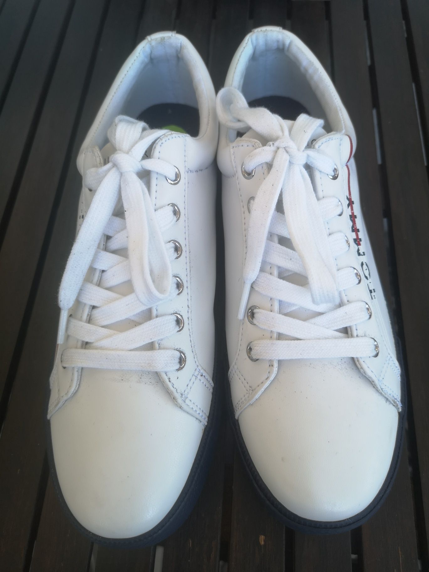 Tommy Hilfiger, нови кецове, номер 40