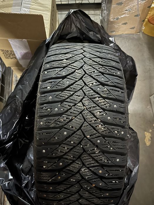 Шину Триангл зима шипы