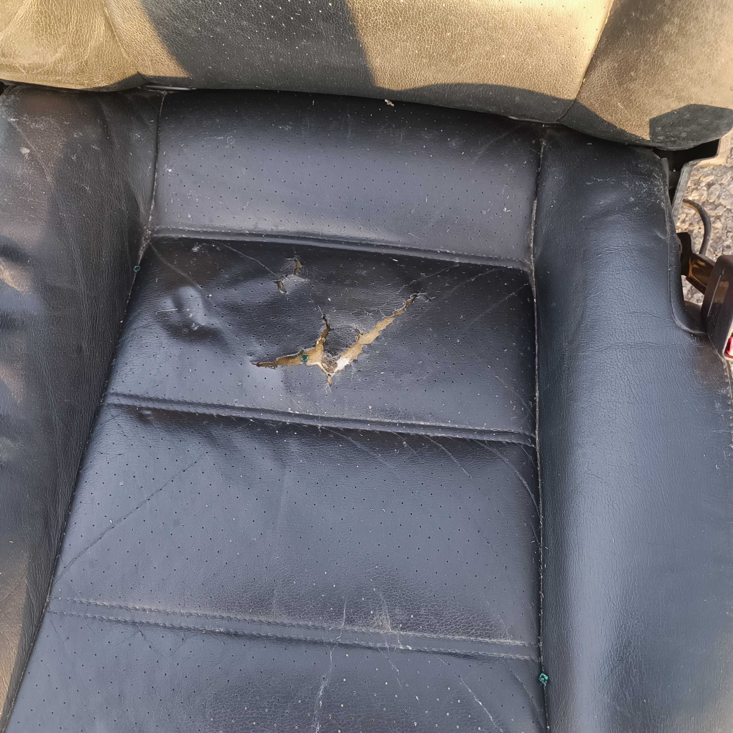 Седалки Porsche cayenne салон  2006