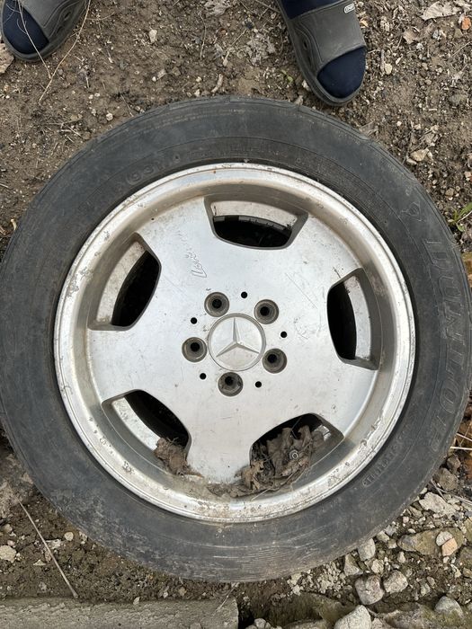 Диски на мерседес срочно продам