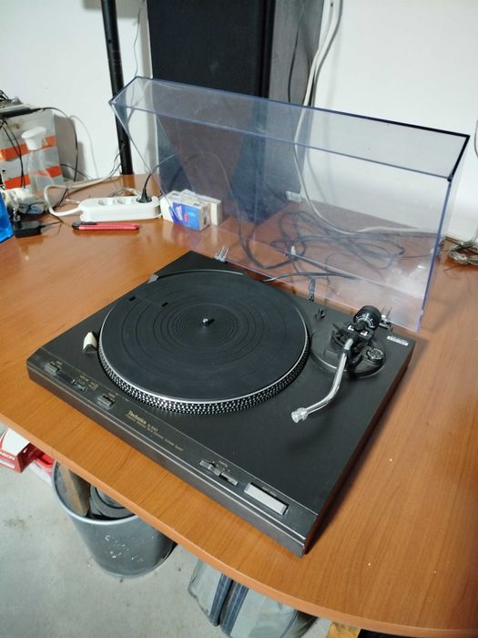 Superb pick-up Technics model: SL-B303. Made in Japan fara doza!!