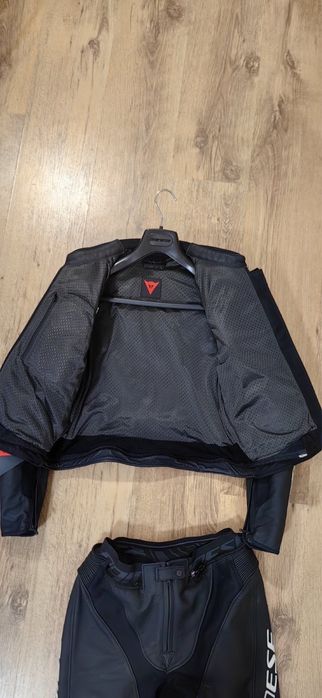 Мото екип Dainese