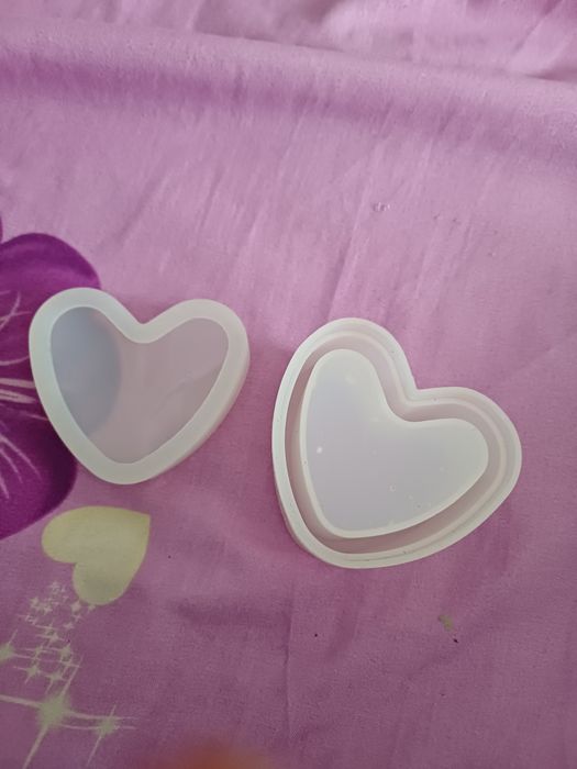 Forme silicon rasina