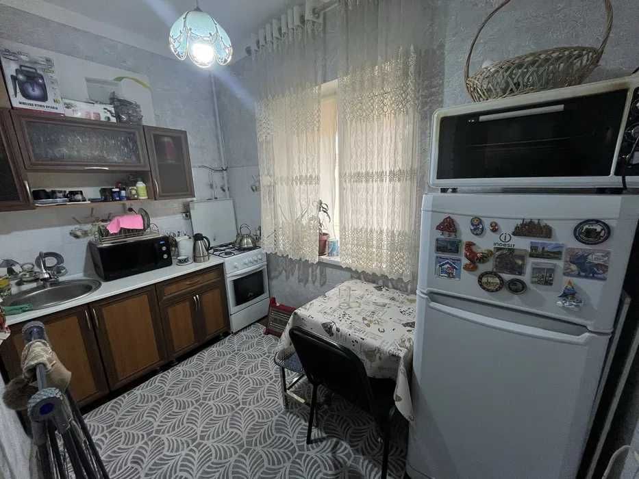 Срочно продается напротив базара Кадышева 2в1 (МА)