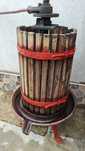 Teasc-Storcator de struguri