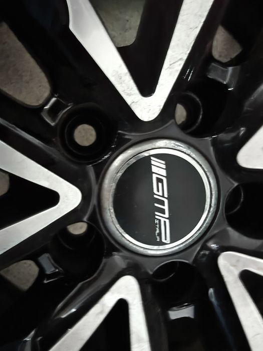 Vând jante GMP 18 + anvelope 225 45 R18 tubeless iarna m+s