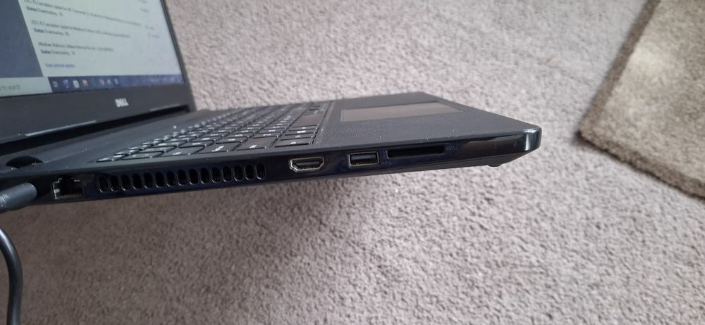 Laptop Dell intel core i3