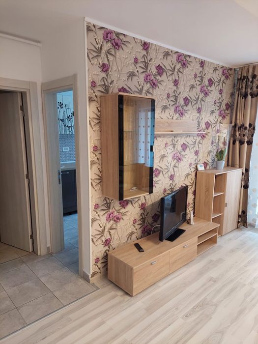 Inchiriez Garsoniera