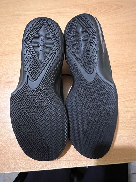 Продавам оригинални маратонки Nike номер 44