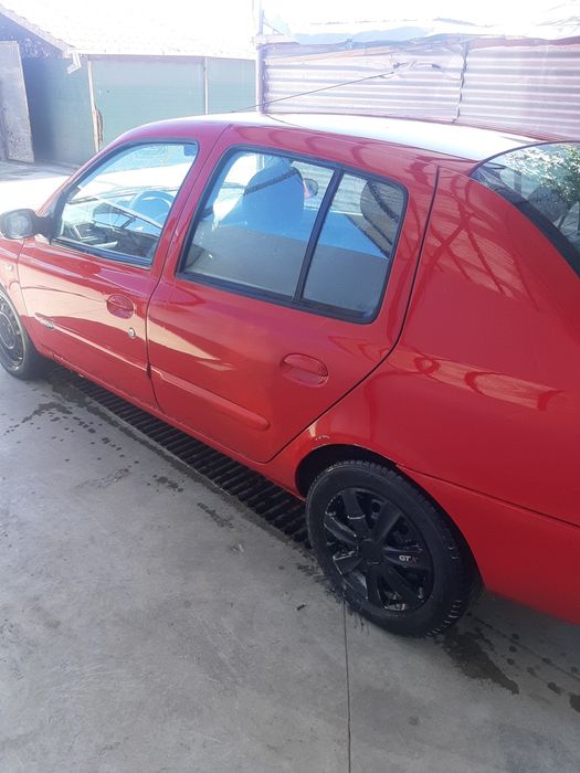 Vind Renault Clio Symbol