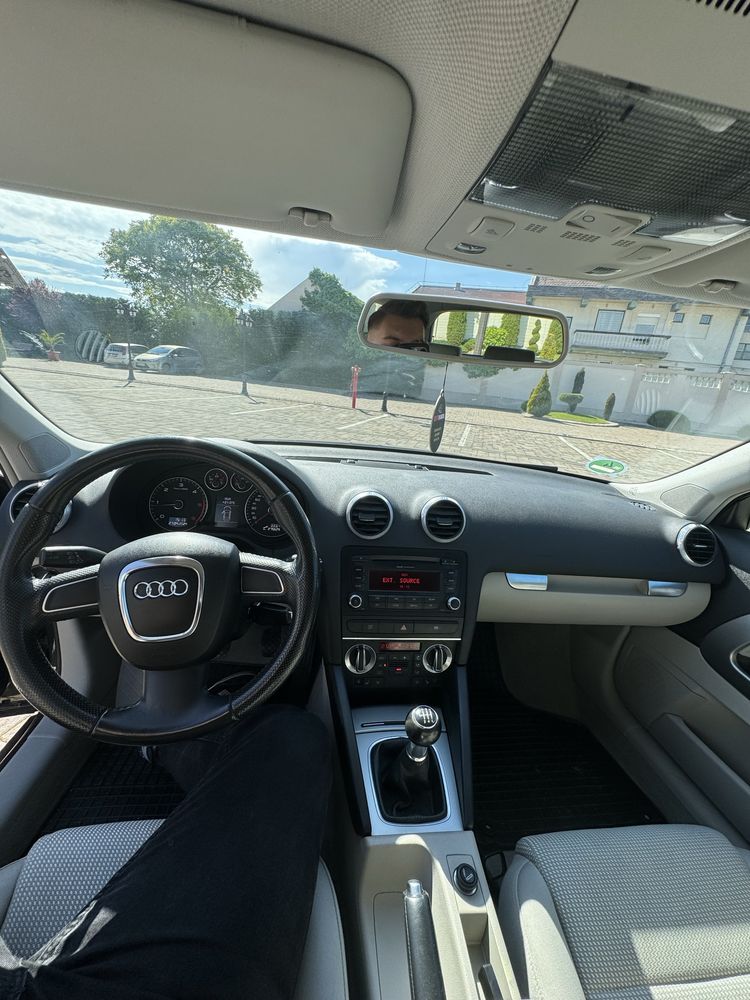 Audi A3 2l 140cp