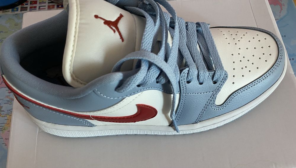 Adidași originali Jordan, mărimea 38 – noi, în cutie