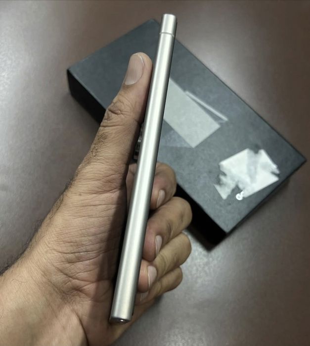 S24 ULTRA 256GB ideal xolata bo'ladi