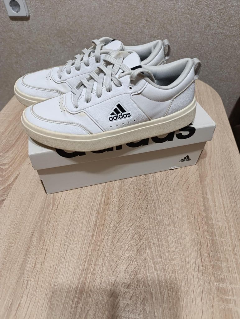 Бели Кецове Adidas