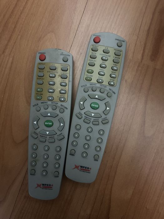 DVD плейър AMSTAR AX-500DX