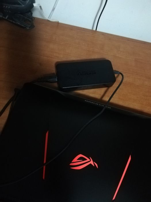 Laptop gaming Asus ROG GL553V
