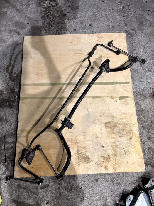 Стабилизатор Toyota Highlander XU40 (2007–2013)