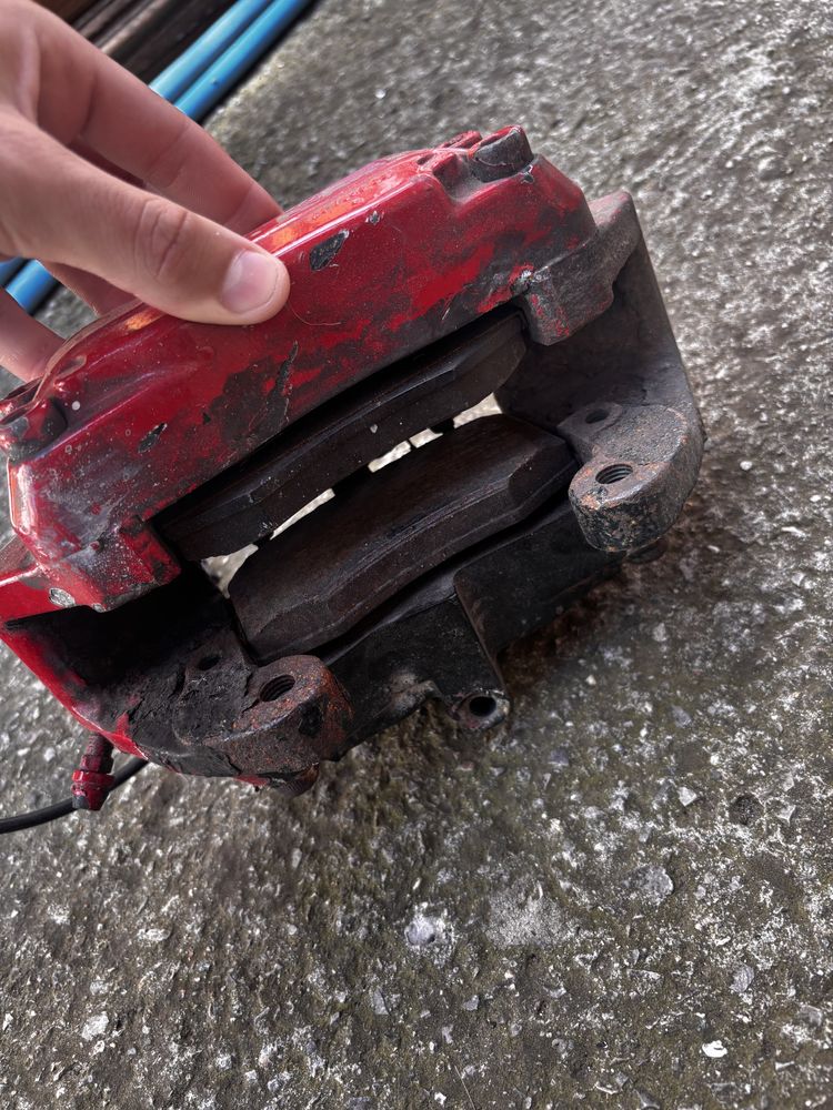 4-Бутални Brembo спирачни апарати