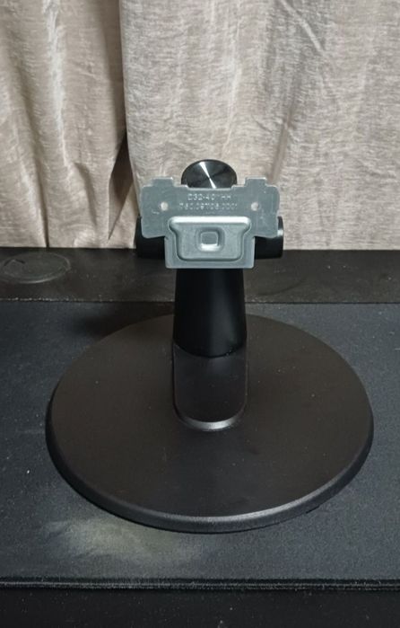 Picior monitor Lenovo 32"