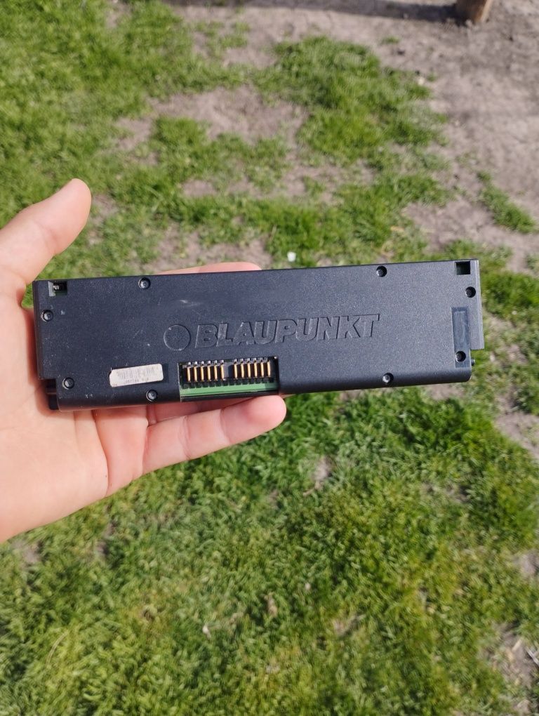 Радио със навигация/BLAUPUNKT