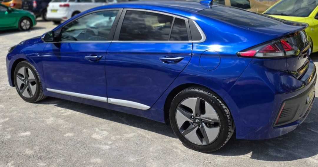 Hyundai Ioniq hybrid 2021-1.6 automatic