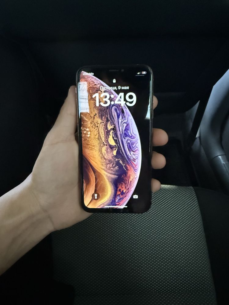 Iphone xs gold сотилади