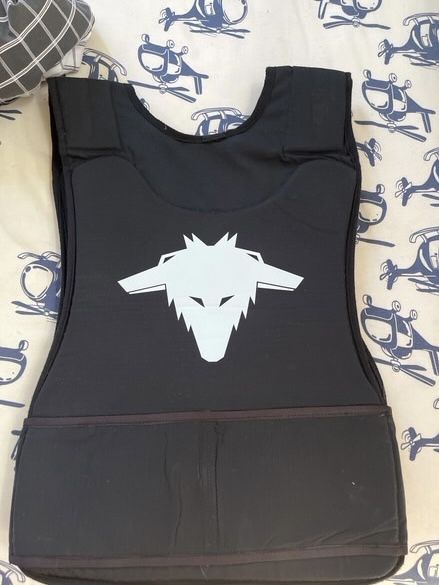 Prizrak жилетка