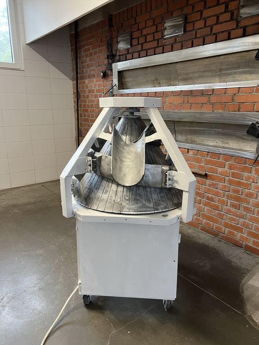 Modelator paine rotunda