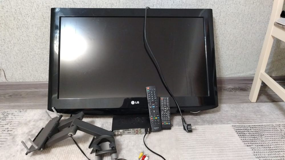 Телевизор LG с тюнером