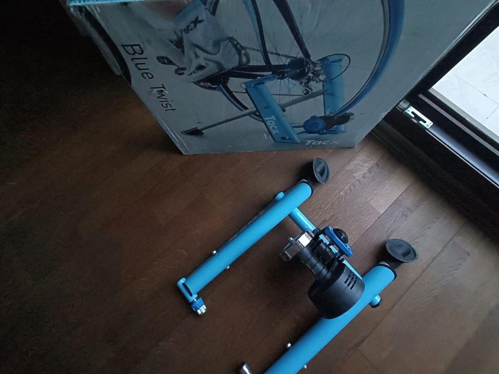 Trainer bicicleta Tacx Twist Trainer