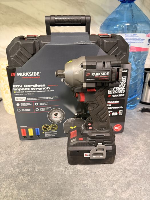 Ударен гайковерт 600 NM + Батерия 8ah Parkside Performance
