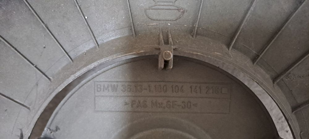 Оригинални тасове за BMW -15"