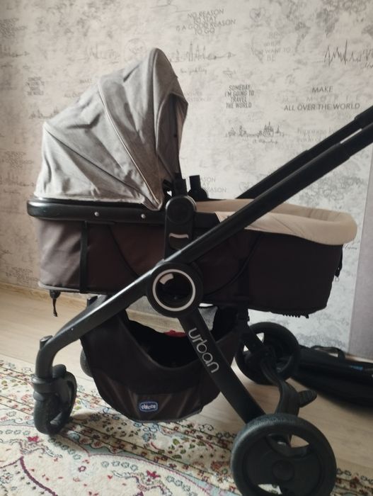 Кальяска от фирмы chicco