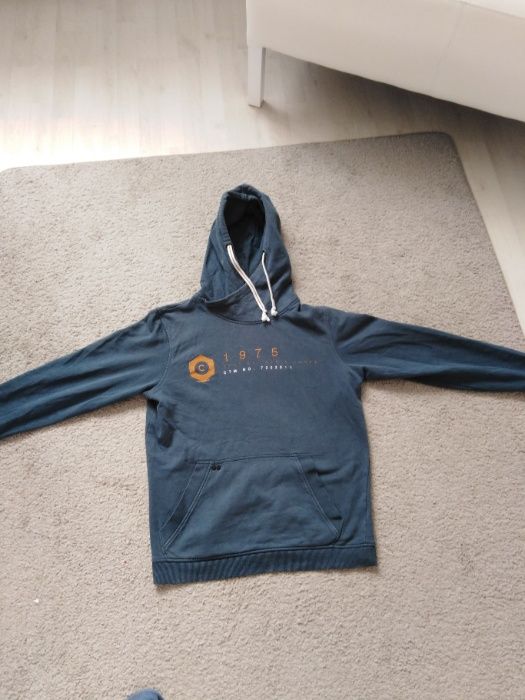 Vand bluza sport , produs de calitate, import Germania,mar.M