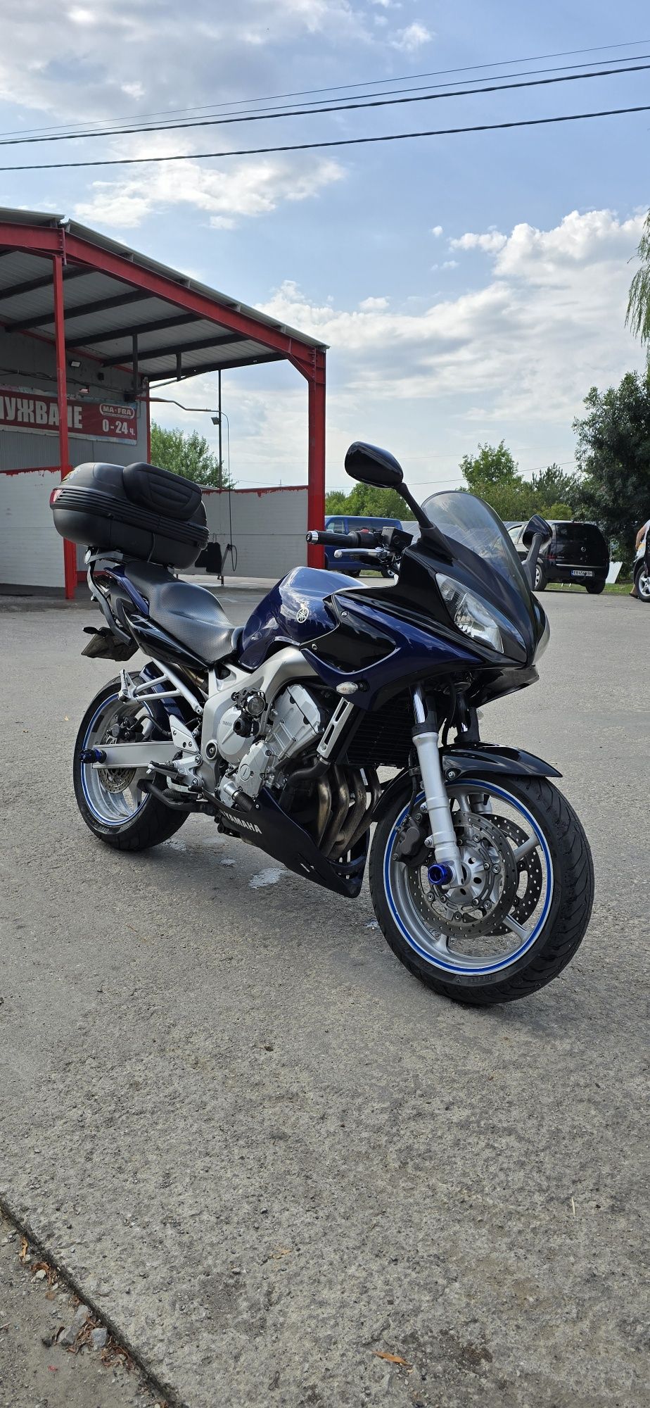 Yamaha Fazer 600 i