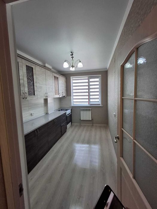 Удобная планировка (раздельные комнаты/большая гостиная/кухня отдельно