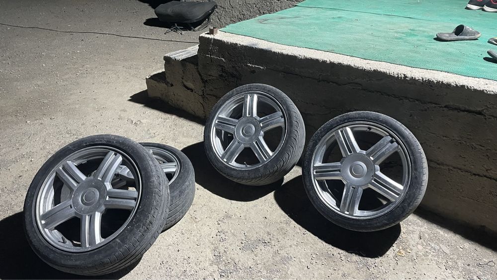 Торус R17 с покрышками