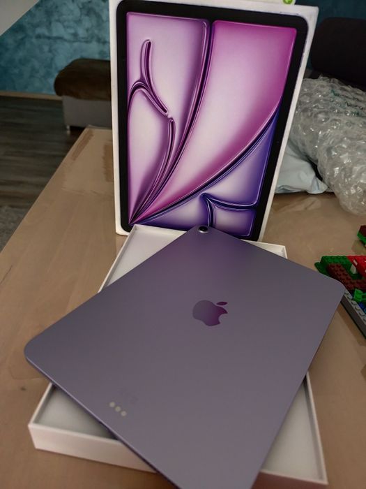 iPad Air 11 inch (128GB)