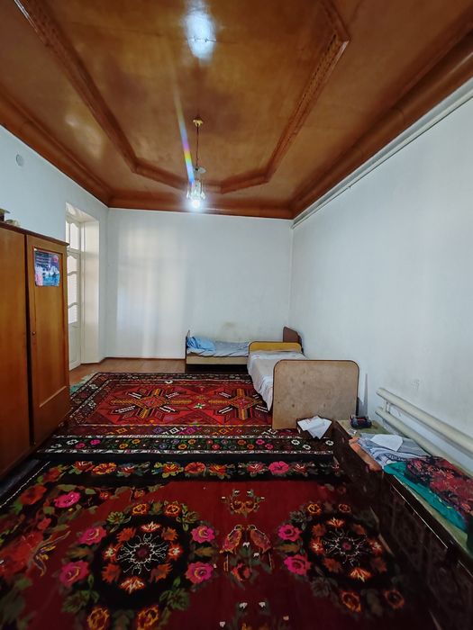 Раддом атрофида 8 сотих 7 хонали ховли сотилади