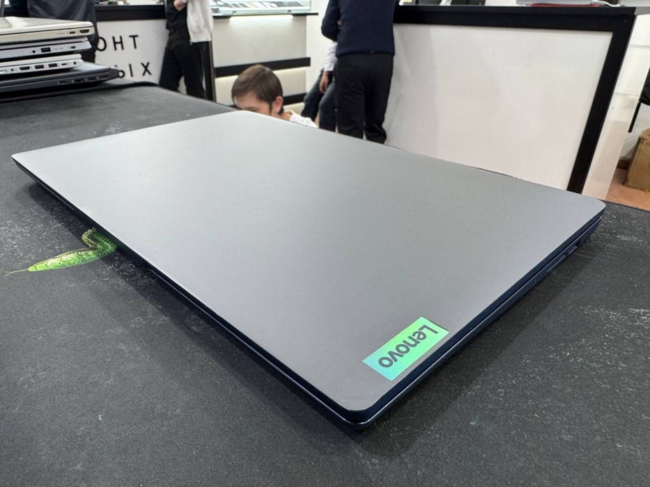 Lenovo IdeaPad 3 Core i7-11gen 8/128+1TB