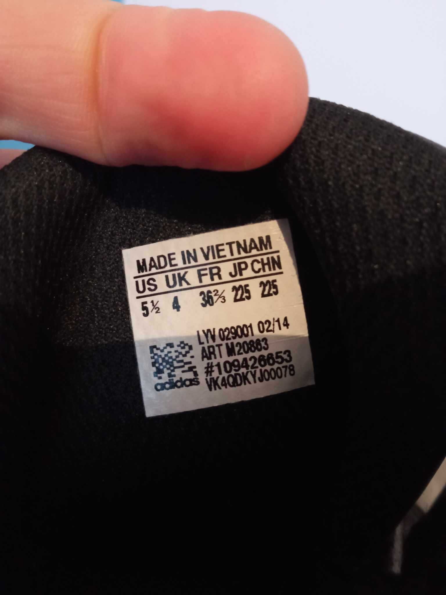 Оригинални унисекс маратонки Adidas - като нови! Различни модели!
