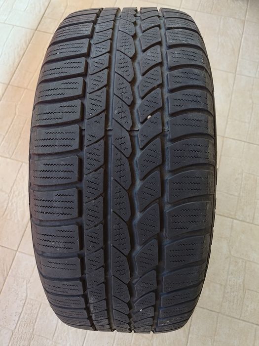 Roți 17” BMW X3 cu anvelope iarnă Continental

---

T