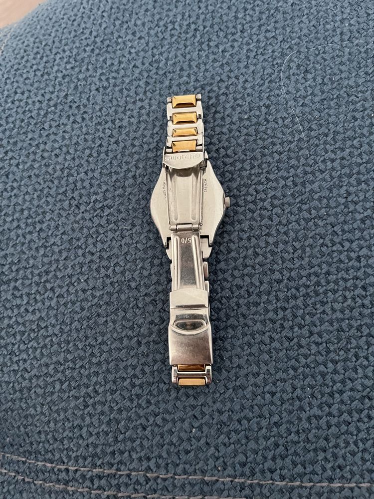 Продам швейцарские часы Swatch в хорошем состоянии